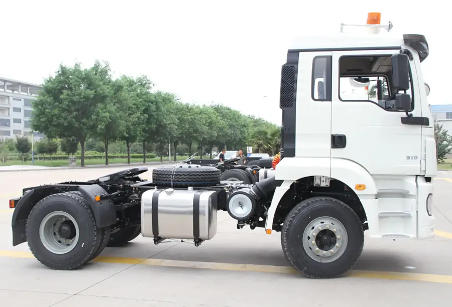 Shacman H3000 4X2 Tractor Truck