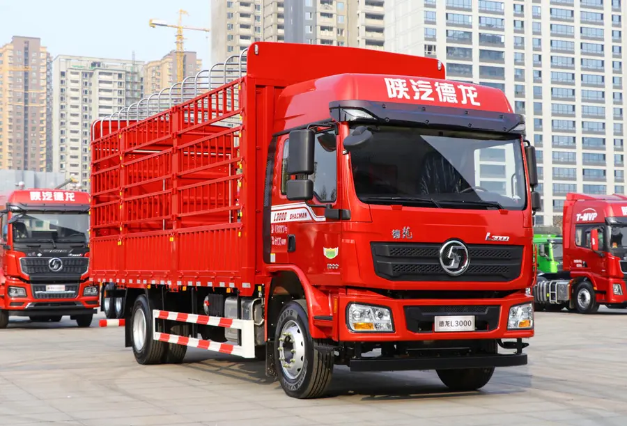 Shacman L3000 4×2 Fence Cargo Truck