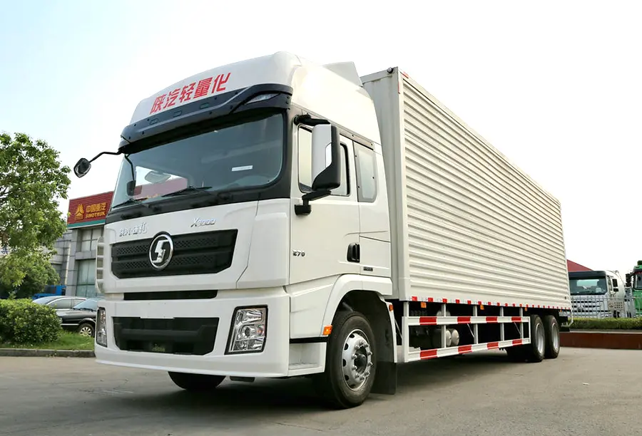 Shacman X3000 6×4 Box Truck