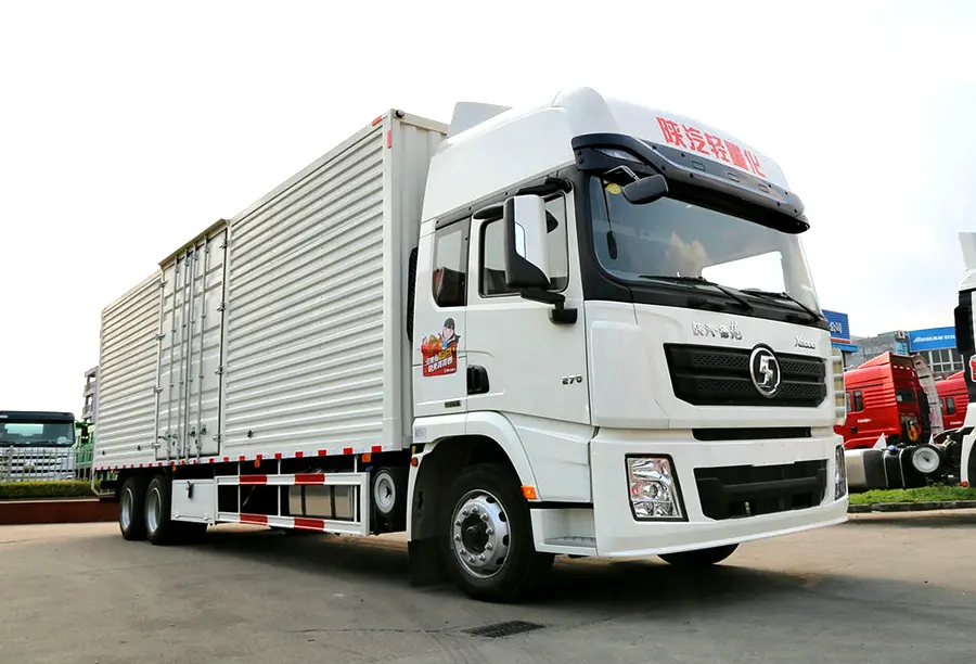 Shacman X3000 6×4 Box Truck