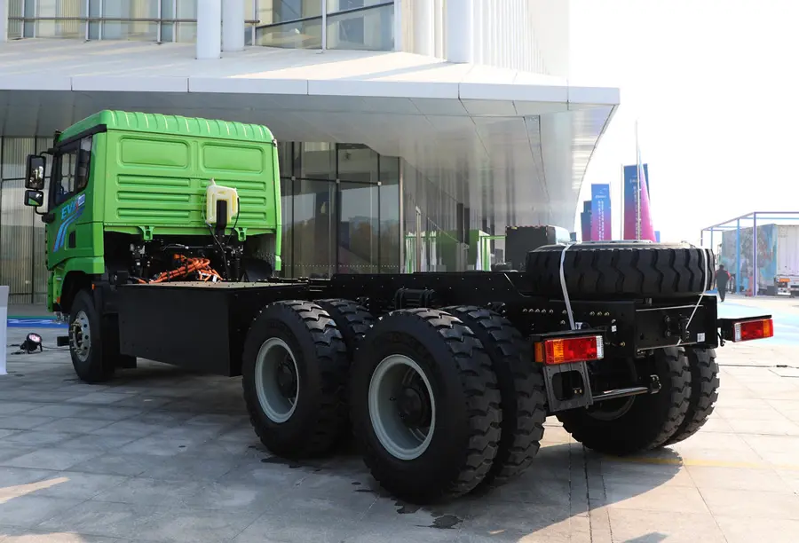 Shacman X5000E 6×4 Pure Electric Truck