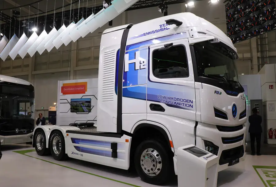 Shacman X6000 Tractor Truck
